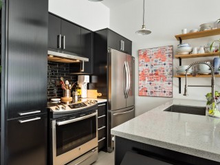 2037 Rue Clark Photo 6
